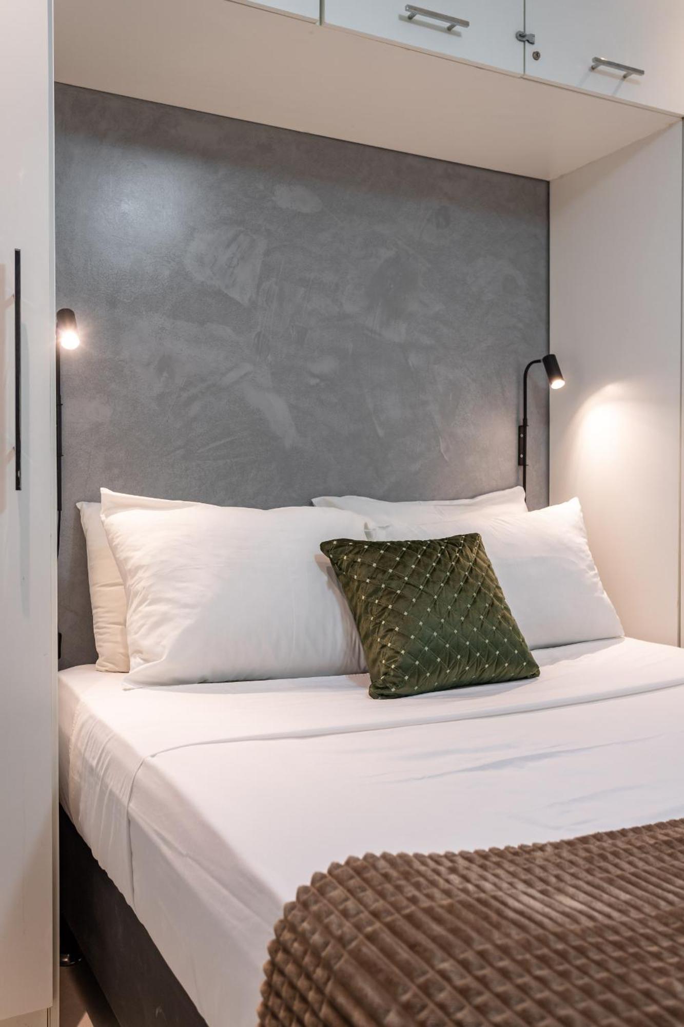 Apartamento Em Frente Ao Metro E 8 Minutos Da - Sf228 Rio de Janeiro